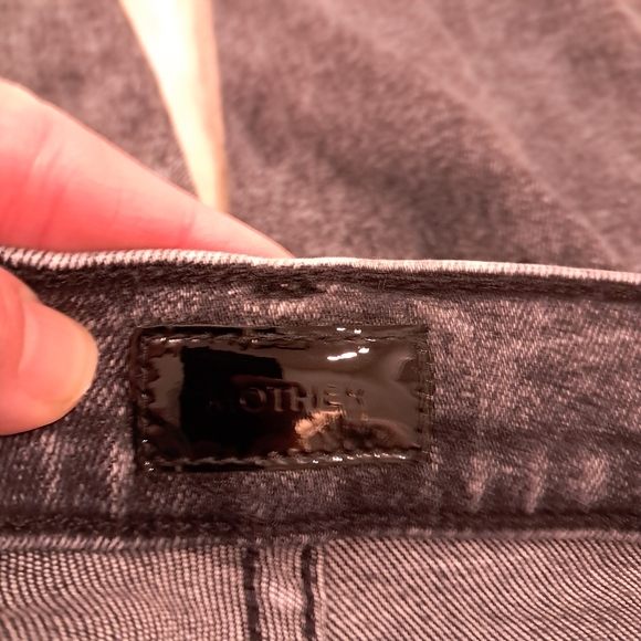 Mother Insider Crop Step Fray Jeans - Picture 7 of 11